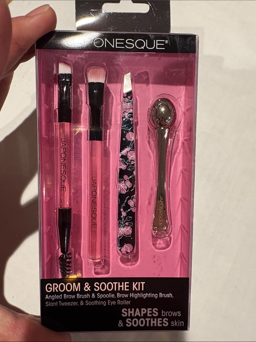 Japonesque Pink Grooming & Soothe Set - Brow Brush, Tweezer & Eye Roller